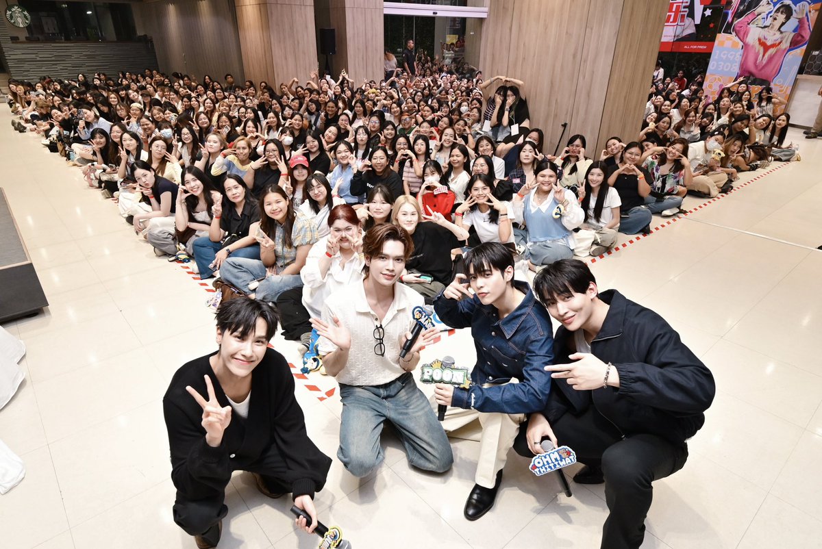 ขอบคุณทุกคนที่มาเจอกันวันนี้กับกิจกรรม LOVE MISSION WITH My Romance Scammer ส่งข้อความบอกรักกับ "จูเนียร์ มาร์ค โอห์ม ปูน" 💌💕 #MyRomanceScammerEP6 หวังว่าทุกคนจะชอบและมีความสุขที่ได้ส่งความรักไปด้วยกัน ดีใจที่ได้เจอทุกคนมากๆ เลย แล้วไว้เจอกันอีกน้า ✨

My Romance Scammer