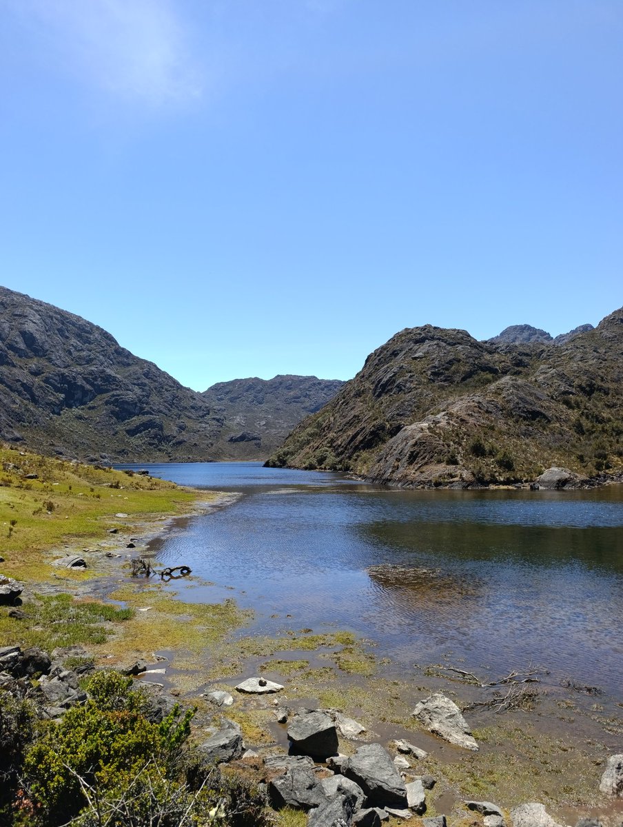 RiMilillo's tweet photo. Tenía dos meses sin ir a la montaña y me hacía mucha falta.

Laguna El Hoyo y Valle de Sai Sai, San Rafael de Mucuchies, Mérida, Venezuela https://t.co/uCuMkYKwou