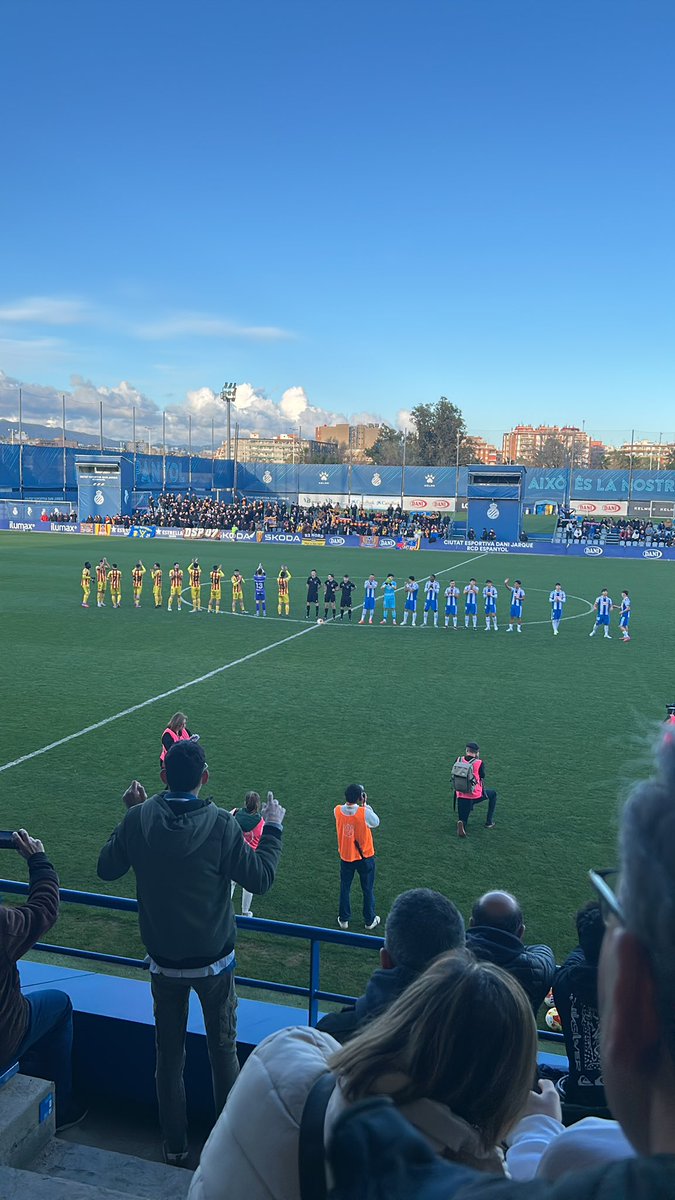 marccd_7's tweet photo. Tardes de domingo 🥰 #rcde #rcdeb #rcdebuesa https://t.co/EwaMhty4dn