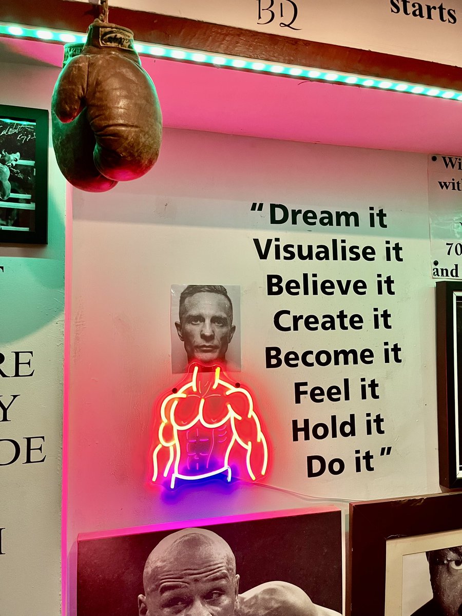 benday32's tweet photo. Fake it until you make it 😉🥊❤️

Dream it 
Visualise it 
Believe it 
Create it
Become it 
Feel it 
Hold it 
Do it

And a bit of blagging it 😉🥊❤️ @RingtoneGym https://t.co/K1ZB9pouCR