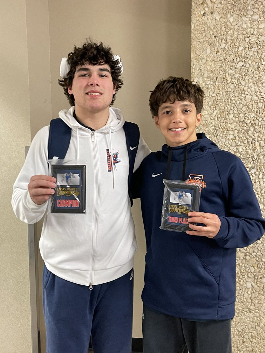 Olathe East Hawks Wrestling tweet media