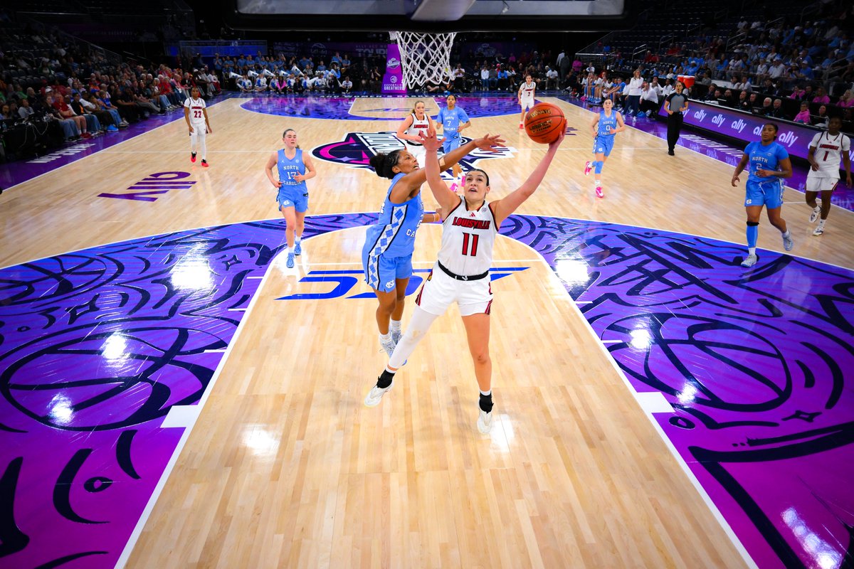 accwbb's tweet photo. Elevating the game with @spalding - the Game Ball of the ACC Tournament 🏀 https://t.co/QaMjszcFZS