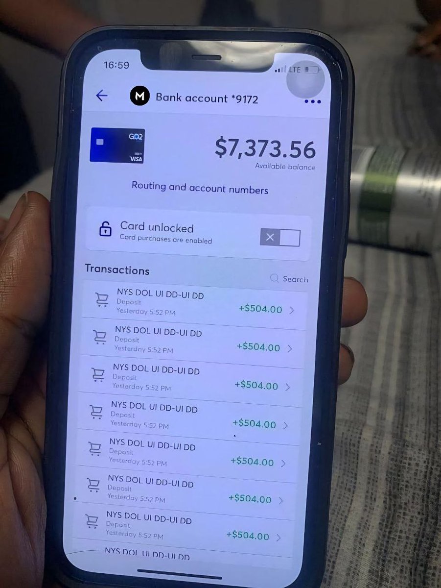 salmakhatunn's tweet photo. I make $504 a day with my AI side hustle, working 60 minutes a day.

You must have:

1. Internet
2. Mobile
3. 1 hour everyday

I am sharing my guide to help you. For today only, it's free (regularly $129).

Retweet [Mandatory] + Like + comment "MONEY" & I'll DM it to you now.

(Must follow @salmakhatunn to receive DM).