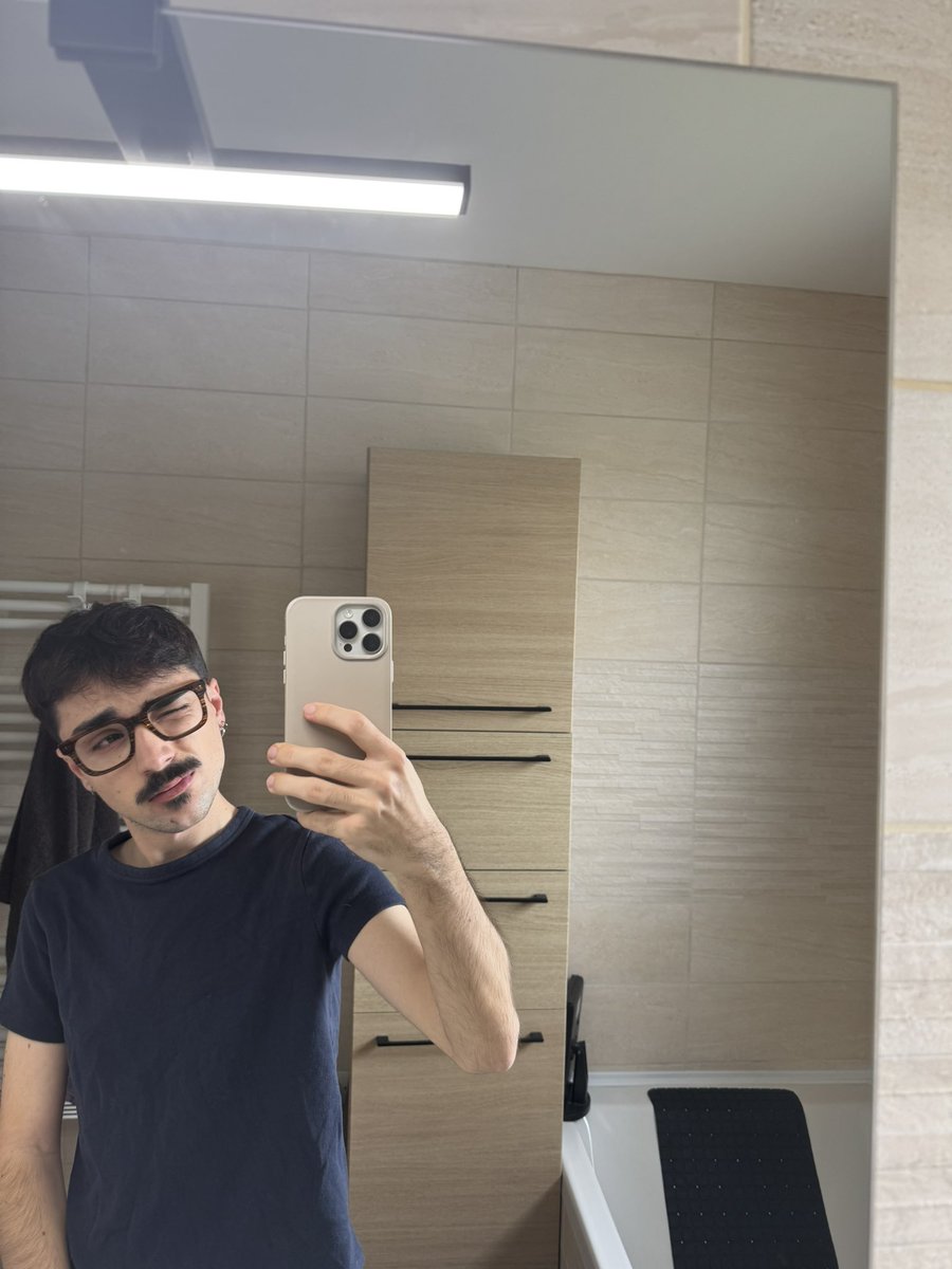 TwilightPrincess tweet media