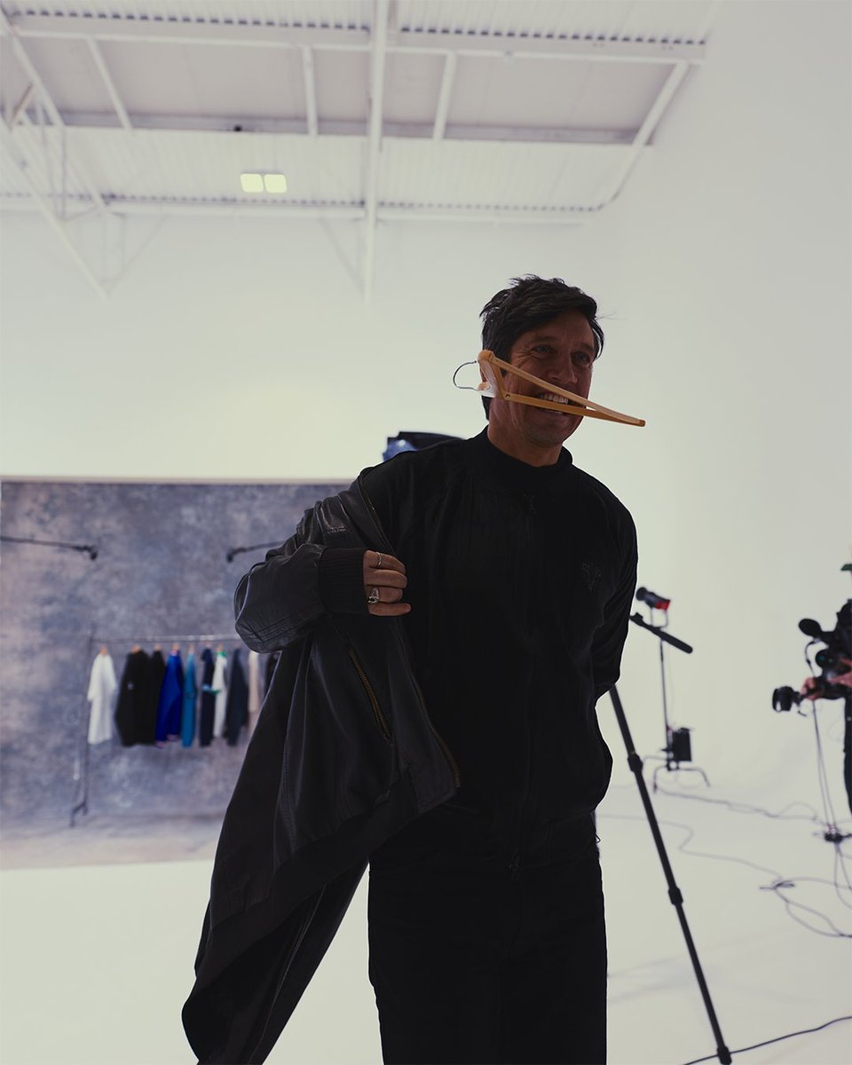 Lifejacketuk tweet media