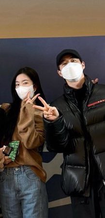 ami ᰔᩚ tweet media