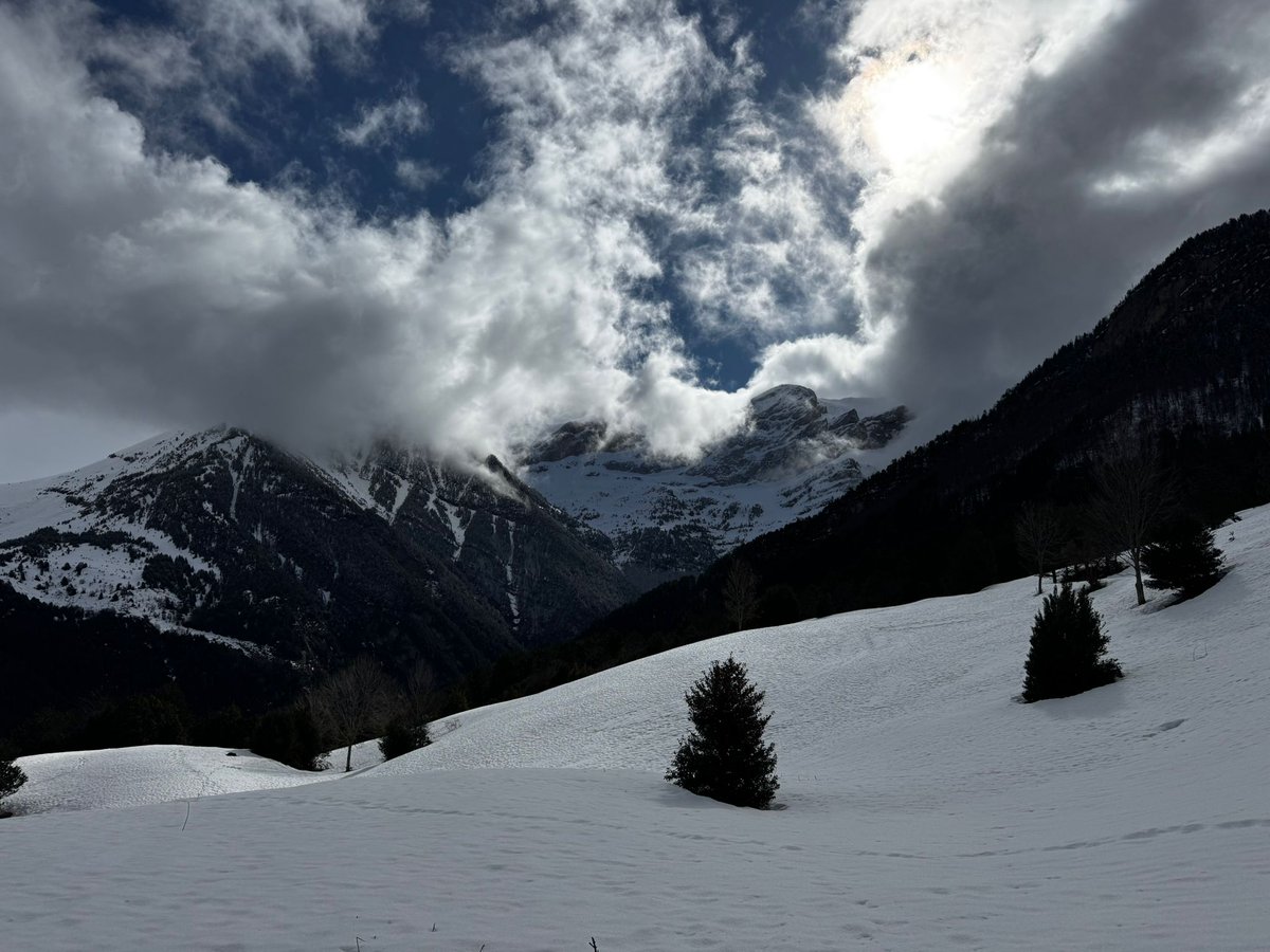 Valle de Otal
❄️🏔️❄️🏔️
#bujaruelo #pirineos