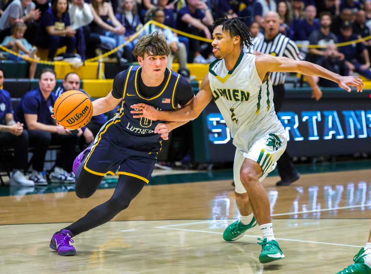 OC Sports Zone tweet media