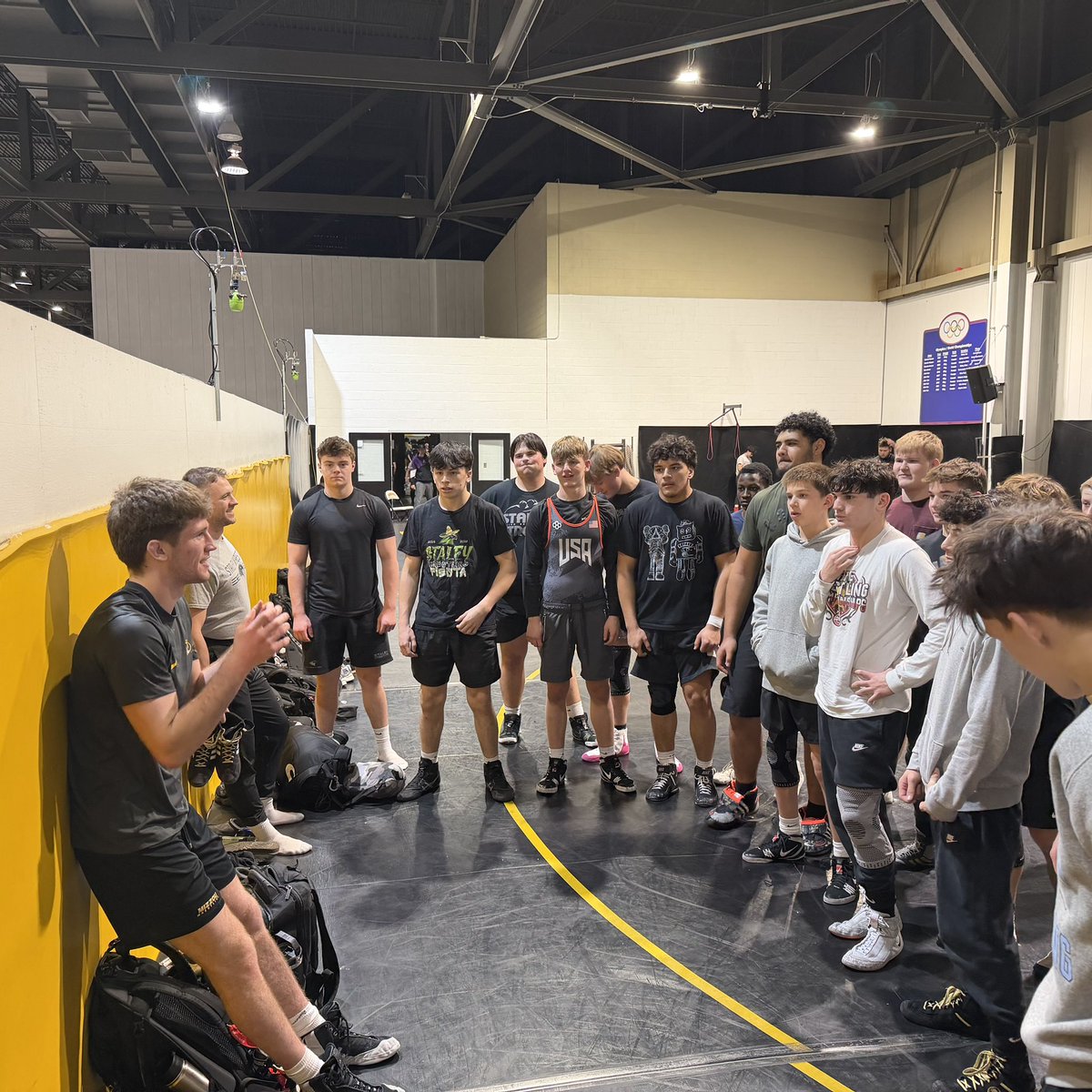 Elisha Bears tweet media