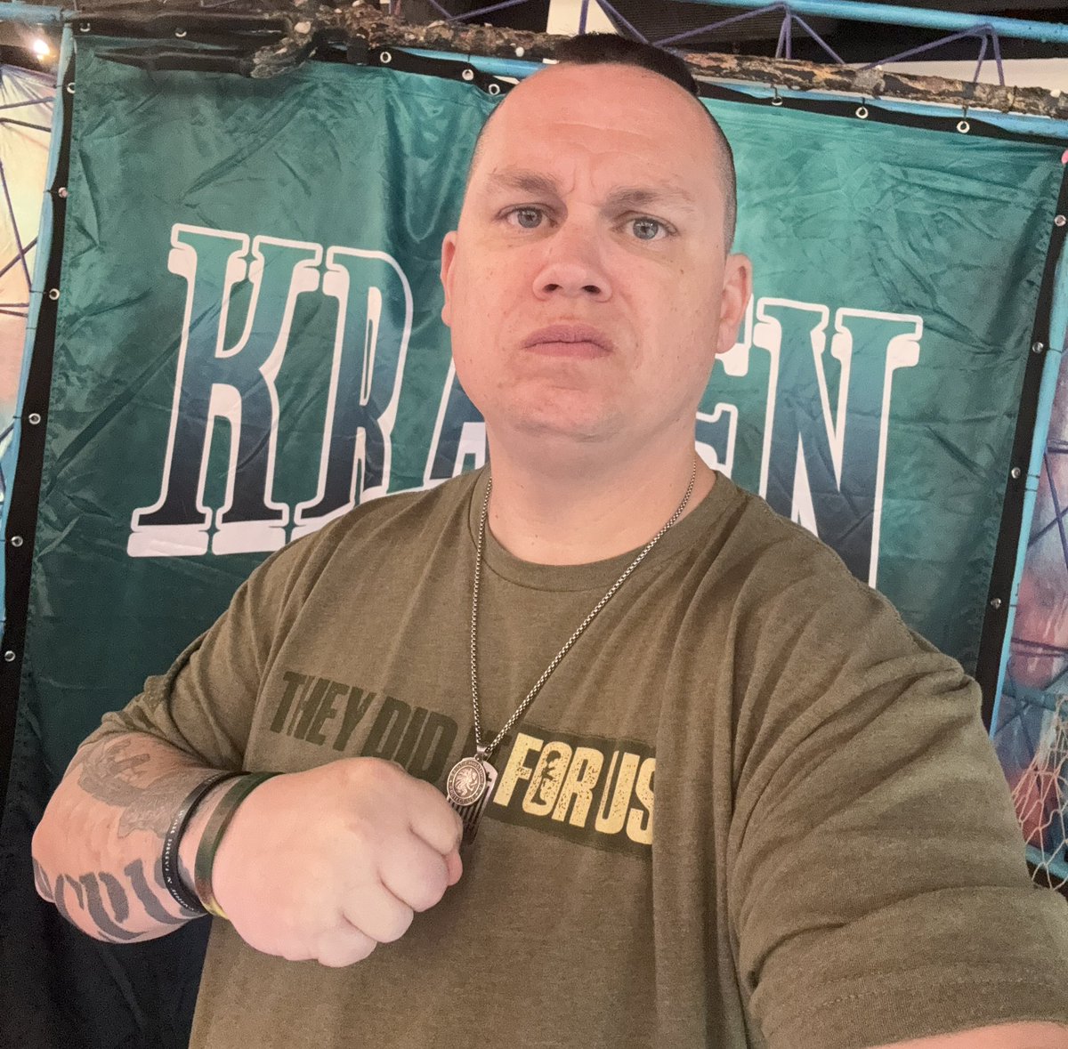 johnnyfaith704's tweet image. Battle Buddies I have arrived to @KrakenWrestling! 
It is time for WAR! 
🫡 🇺🇸 🪖

#krakenprowrestling #tiftonga #war #wrestler #soldier