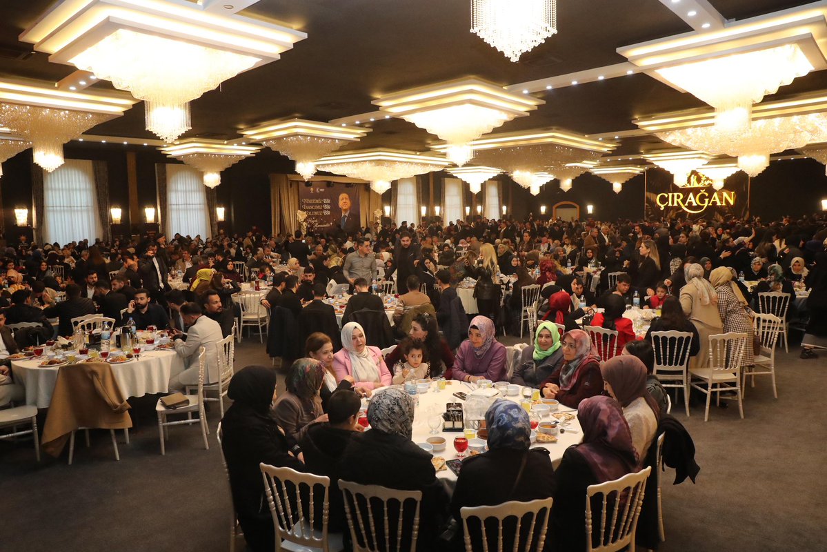 📍Şanlıurfa

Ak Parti Genel Başkan Yardımcımız <a href="/HuseyinYayman/">Hüseyin Yayman🇹🇷</a>,Milletvekillerimiz <a href="/ProfDrDusak/">Prof Dr Abdurrahim Dusak</a> , <a href="/CYAZMAC/">CEVAHİR ASUMAN YAZMACI</a> ,<a href="/av_mfaruk/">Av.M.Faruk Pınarbaşı</a> , <a href="/HikmetBasak_63/">Hikmet Başak</a>, İl Başkanımız <a href="/milhamigunbegi/">M.İlhami GÜNBEGİ</a>,önceki il ve büyükşehir belediye başkanlarımız,önceki ve mevcut ilçe başkanlarımız, belediye başkanlarımız ve