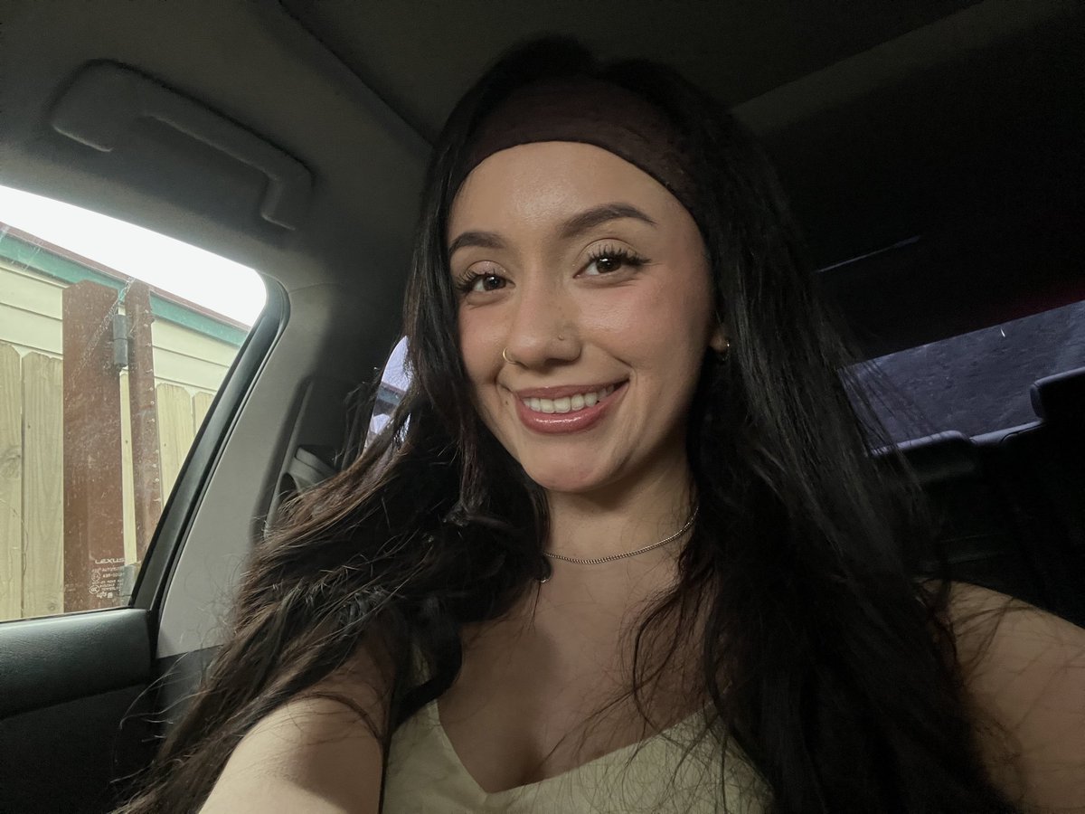 b⭑.ᐟ tweet media