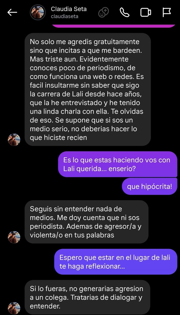 MundoFamososOk's tweet photo. La ridicula de Pronto vino a llorar que la incito al odio por compartir su nota fake de Lali! pobre mina, a ver que tal se siente ella haciendo lo que ella hizo con Lali! Lastima que yo compartí una nota mala leche y fake tuya no como vos que difundis Fake News por Clics https://t.co/IPbDKSQH6Y