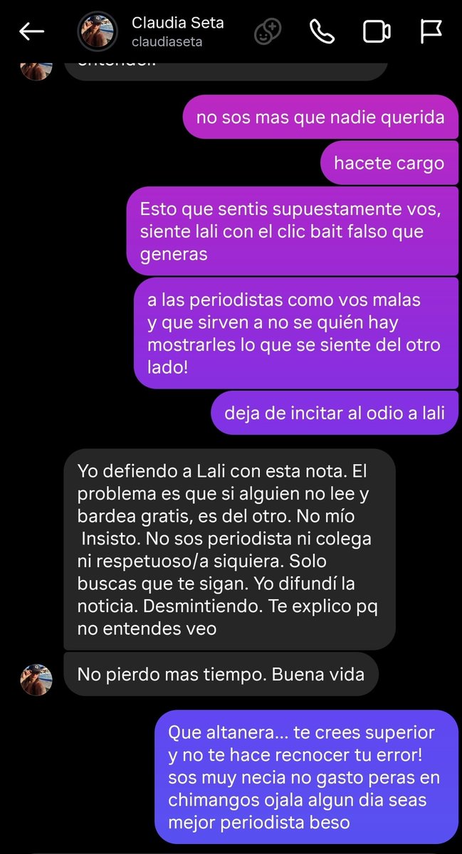 MundoFamososOk's tweet photo. La ridicula de Pronto vino a llorar que la incito al odio por compartir su nota fake de Lali! pobre mina, a ver que tal se siente ella haciendo lo que ella hizo con Lali! Lastima que yo compartí una nota mala leche y fake tuya no como vos que difundis Fake News por Clics https://t.co/IPbDKSQH6Y