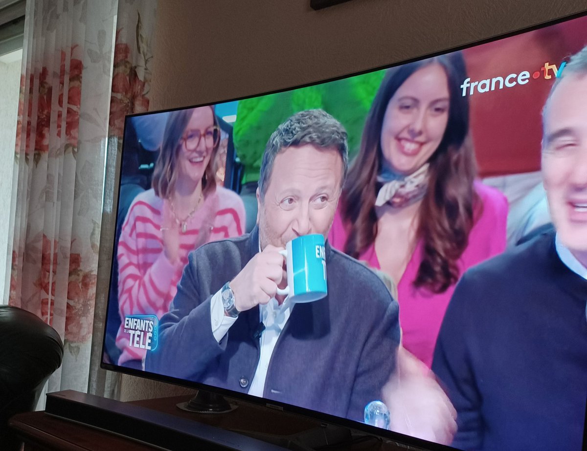 Jarrynette34's tweet photo. Bonheur de voir @Arthur_Officiel dans #lesenfantsdelatele ça restera Son émission ❤ https://t.co/16ZKoumaX8