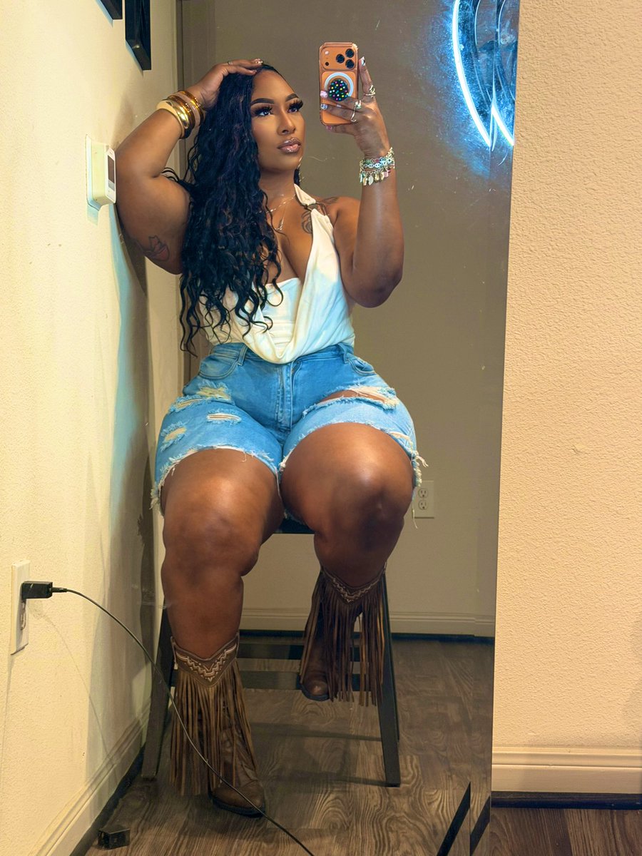 Coco 🌸 tweet media