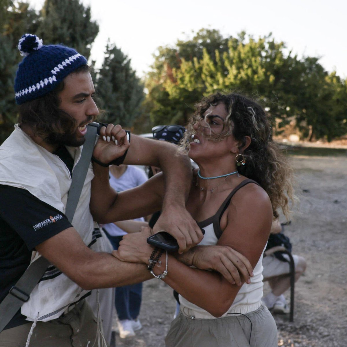 ultras_antifaa's tweet photo. Alice Kisiya is a Palestinian Christian activist living in the West Bank, a woman striving to protect her land against Israeli settlers.

#InternationalWomensDay https://t.co/gQFTVPaPOj
