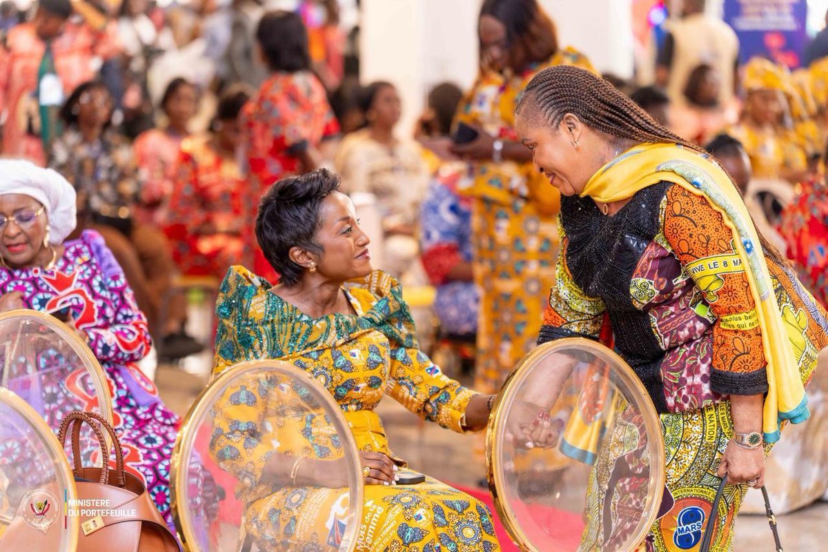 À l’occasion de la Journée internationale des droits des femmes, célébrée sous le thème national « Droits garantis : autonomisation durable des femmes et des filles en RDC », S.E. Mme <a href="/_JulieShiku/">Julie Shiku</a>, Ministre du Portefeuille, a pris part ce 8 mars à la célébration œcuménique