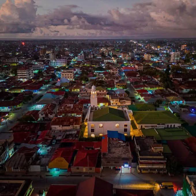 S.A.N.T.I.A.G.O 🗽 tweet media