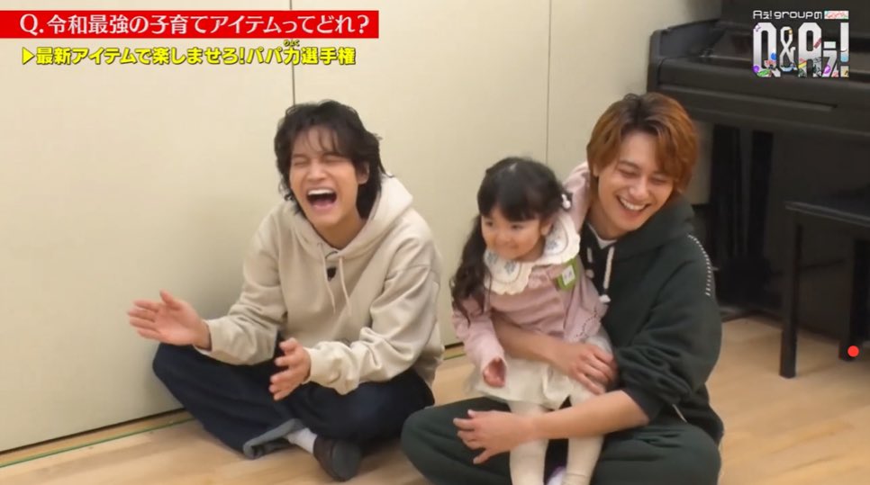 さー tweet media