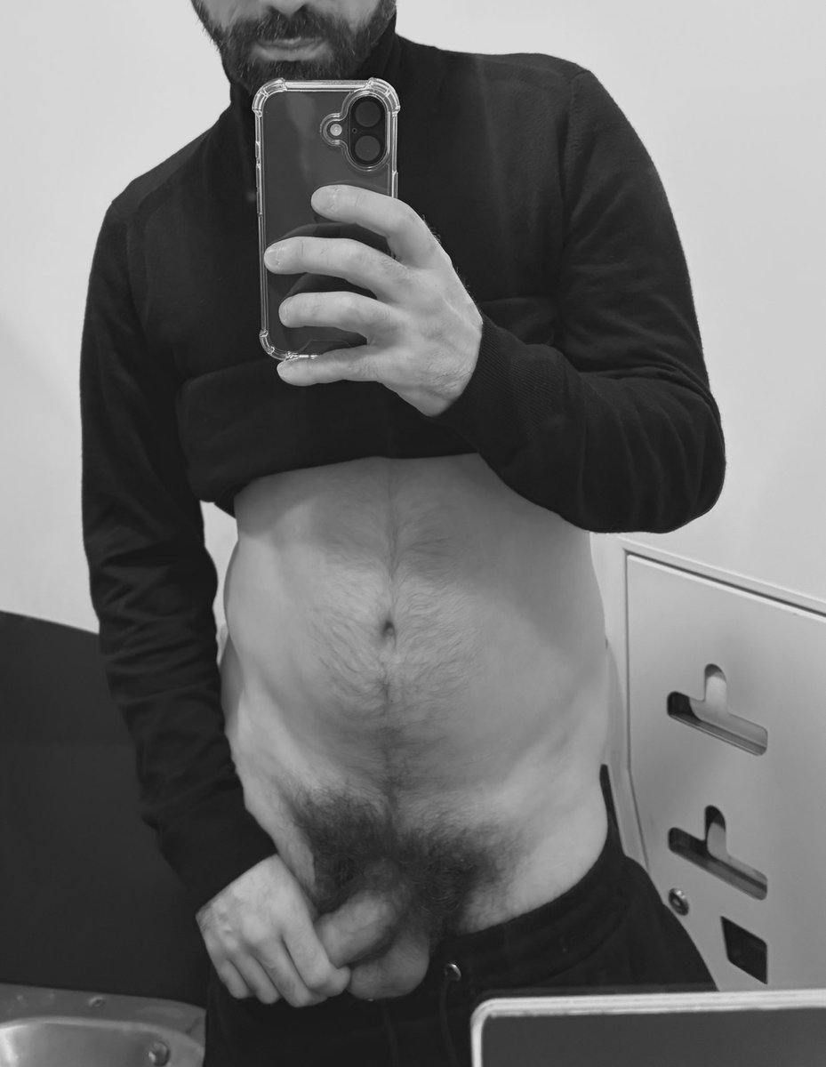 eyesofju tweet media