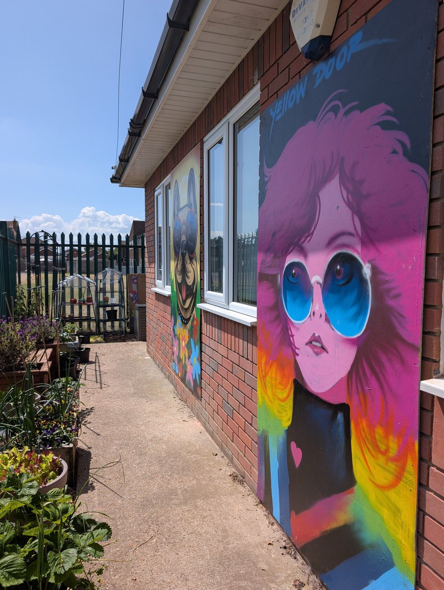 Yellow Door tweet media