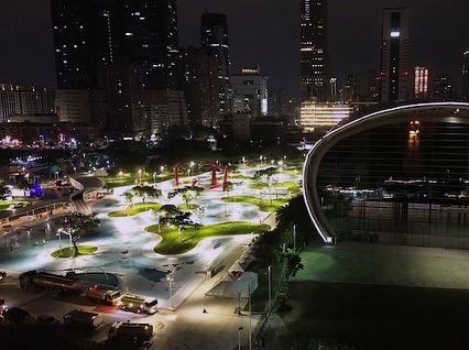 If you need healing today, get some fried chicken，it's really addictively good。💷