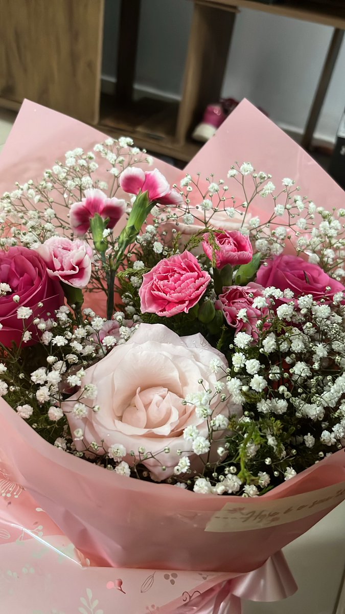 𝐦𝐞𝐥 e uma grande perda de tempo◞♡ tweet media