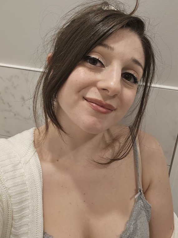 Nerdy_Senpai 🌸 tweet media