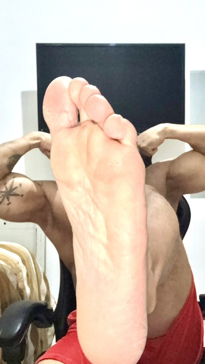 findomodin's tweet photo. RT GAME ROLANDO

Agora da gente arregaçar o @FagUgly98524 

Eu quero todo mundo nos comentários zoando ele 😂

2/3/2

30 min

Lets go 🤑😵‍💫 https://t.co/6rcR08oekB