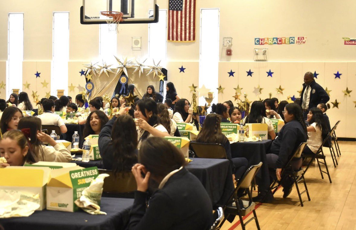 Network 10 tweet media