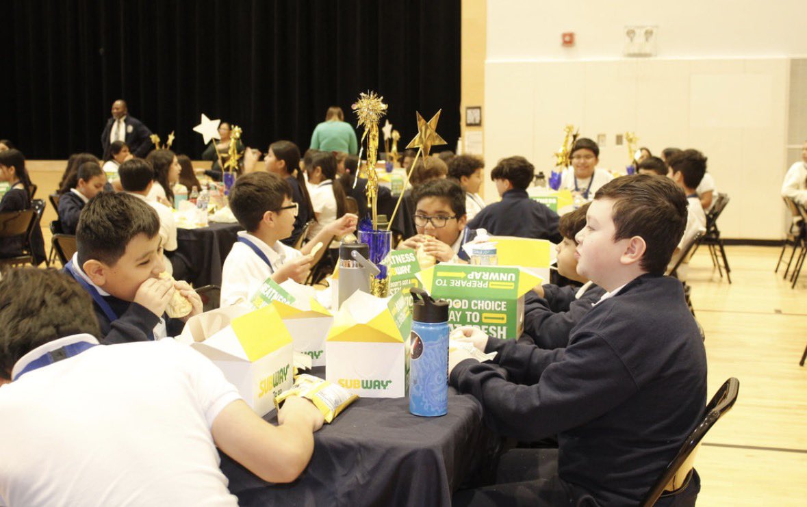 Network 10 tweet media