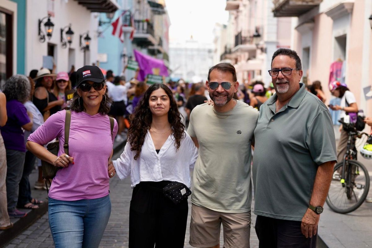 María de Lourdes Santiago tweet media