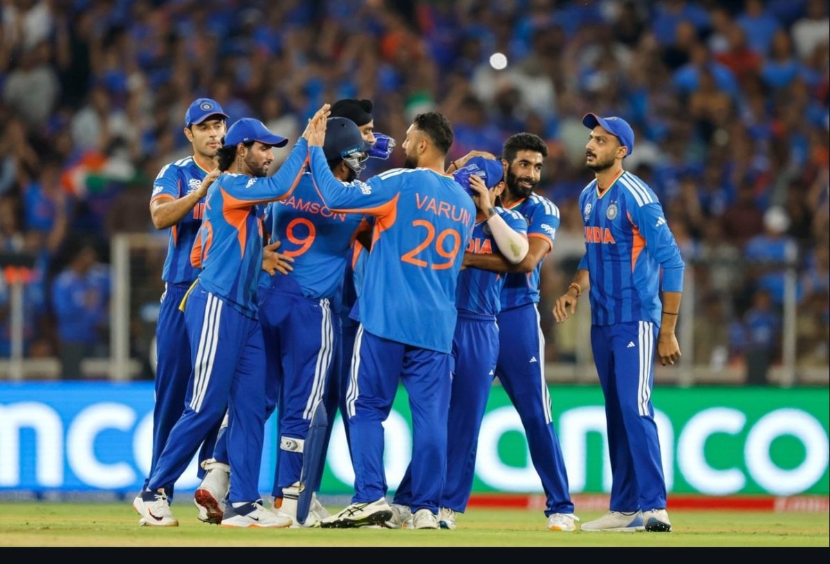 full_er_circle's tweet photo. Champions 🏆🇮🇳

#IndiaVsNewZealand https://t.co/h8sSRYldxU