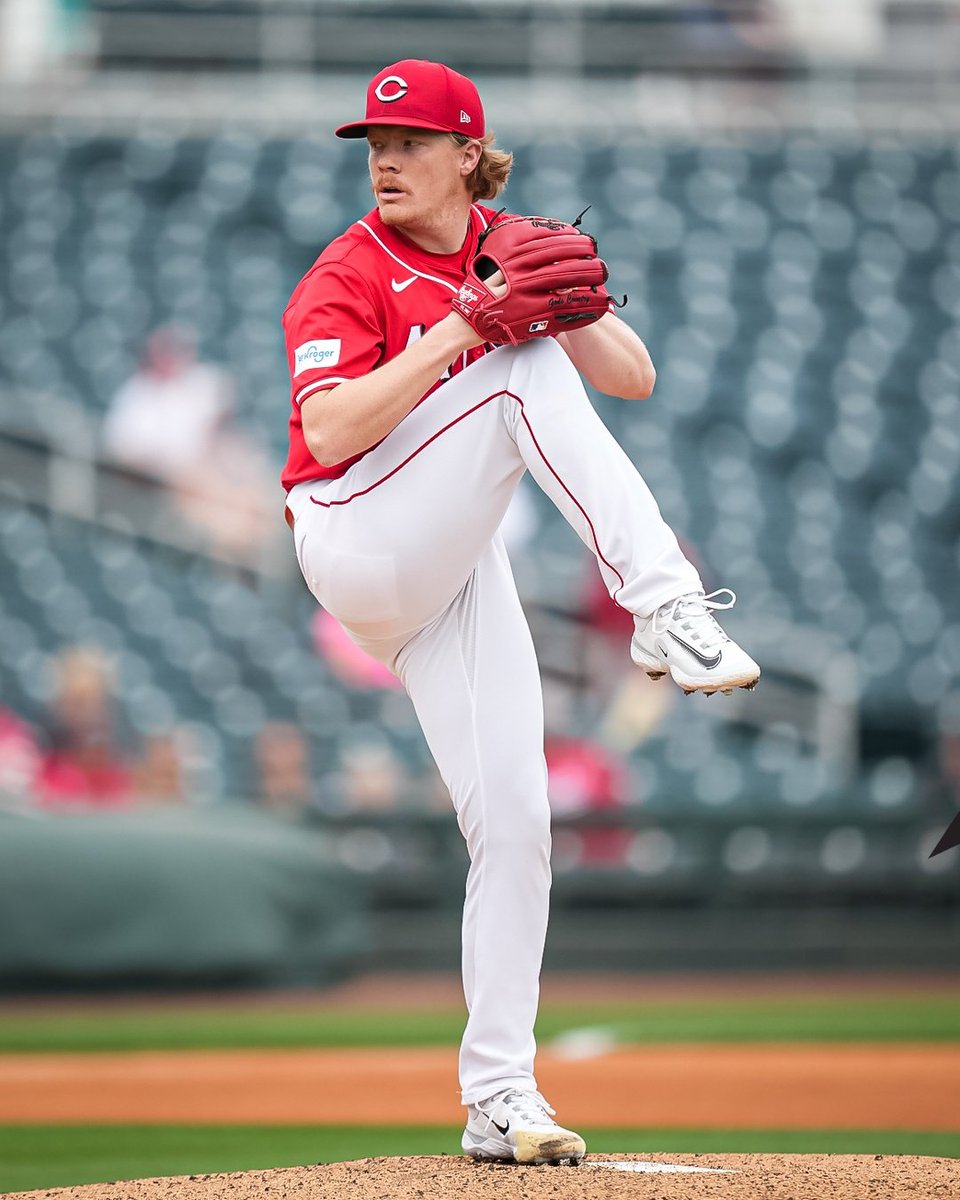 BREAKING: #Reds announce that Andrew Abbott will be the 2026 Opening Day starter. 🔴⚾