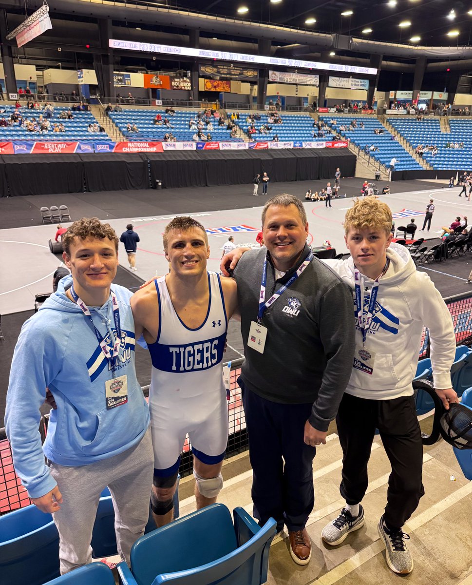 Ross Cimpl tweet media