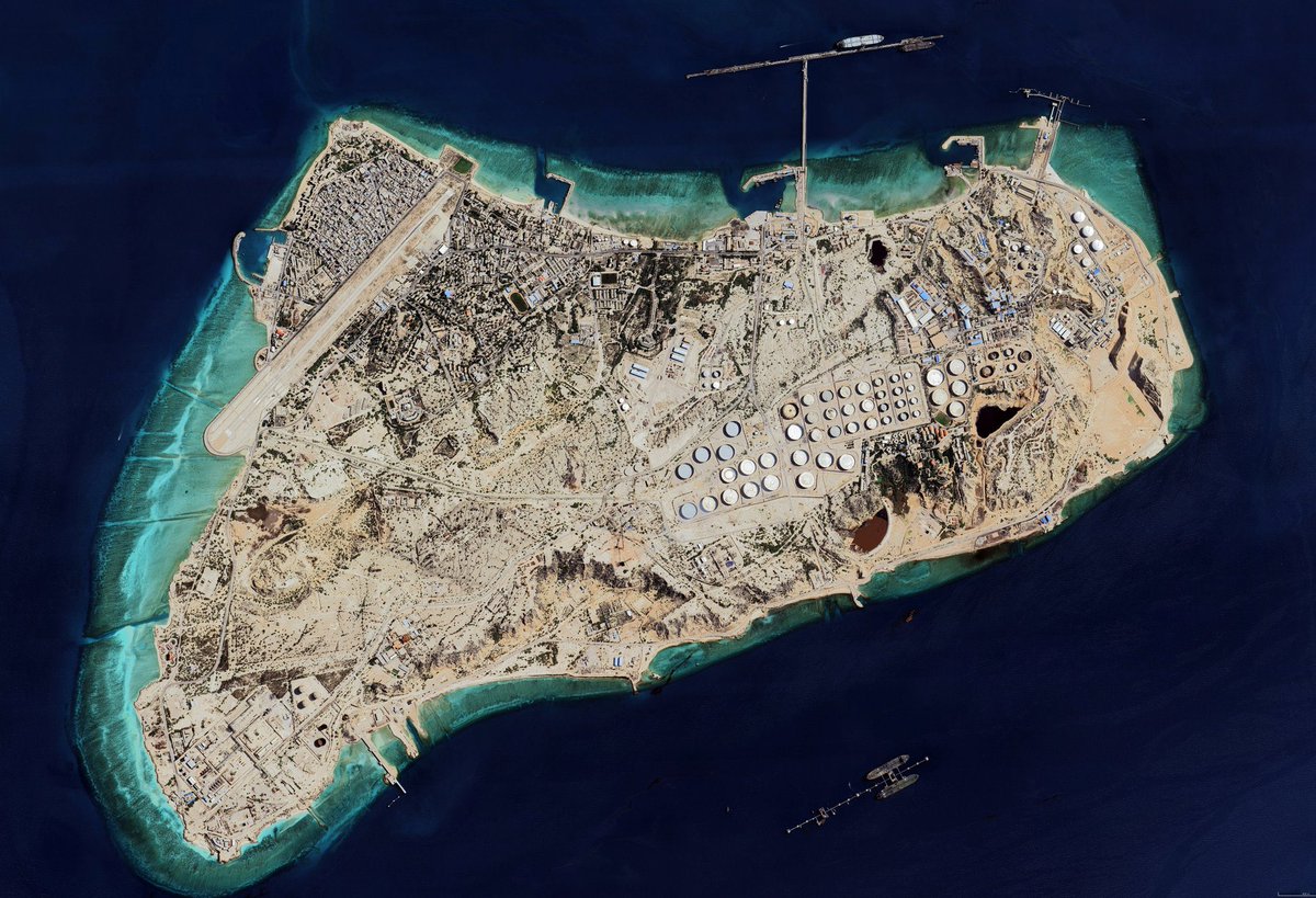 امريكا تخطط لاحتلال جزيرة خرج الإيرانية في الخليج العربي التي تعد أكبر مركز  لتصدير النفط الإيراني ويمر عبرها حوالي 90٪ من صادرات النفط الإيرانية وتحتوي  على: خزانات نفط عملاقة موانئ تحميل الناقلات