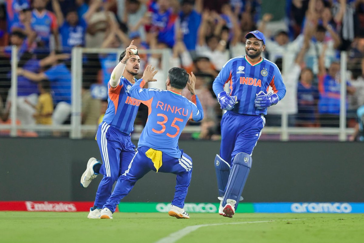 🏆🇮🇳 विश्व विजेता भारत — बादशाहत बरकरार! 🇮🇳🏆

T20 🏆 वर्ल्ड कप 2026 के फाइनल मुकाबले में भारत ने न्यूजीलैंड को 96 रन से हराकर इतिहास रच दिया और विश्व क्रिकेट में अपनी बादशाहत बरकरार रखी। 🇮🇳🔥

#TeamIndia #T20WorldCup2026 #WorldChampions #ProudMoment