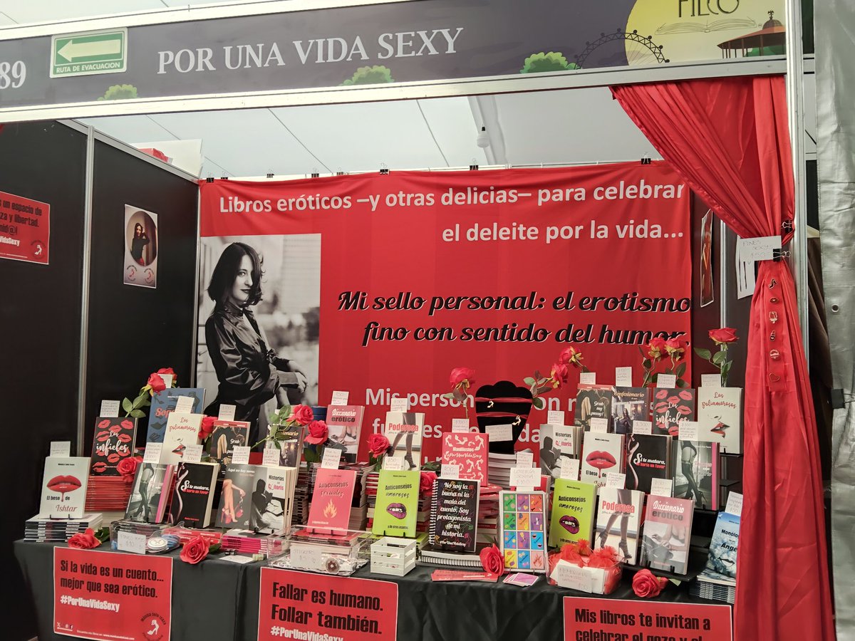 azula_legria's tweet photo. #día3 #5taFILCOyoacán2026
ya estamos aquí en esta fiesta de letras y amigos en el sur de la ciudad,la FILCO en el corazón de Coyoacán,se enciende hoy con la presentación del libro "historias del clitoris" de mi hermosa y talentosa jefa @MonicaSotoIcaza https://t.co/zwMUdy0YyW