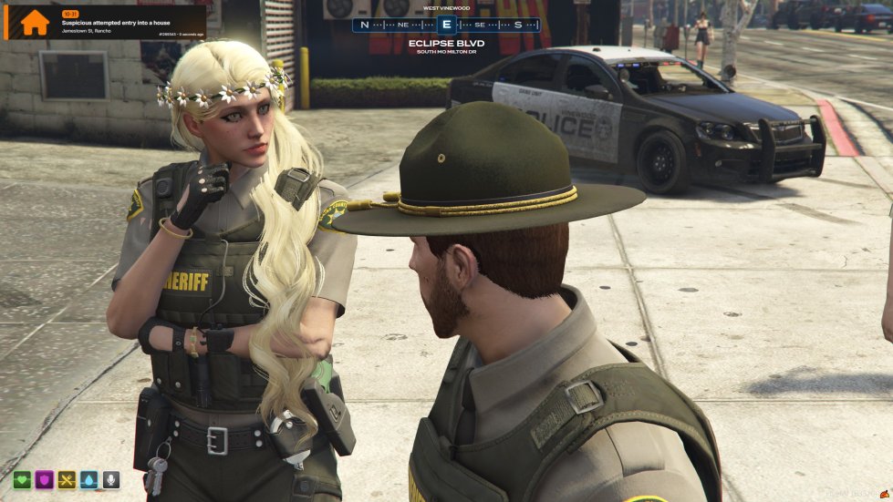 One Smol Bumble tweet media