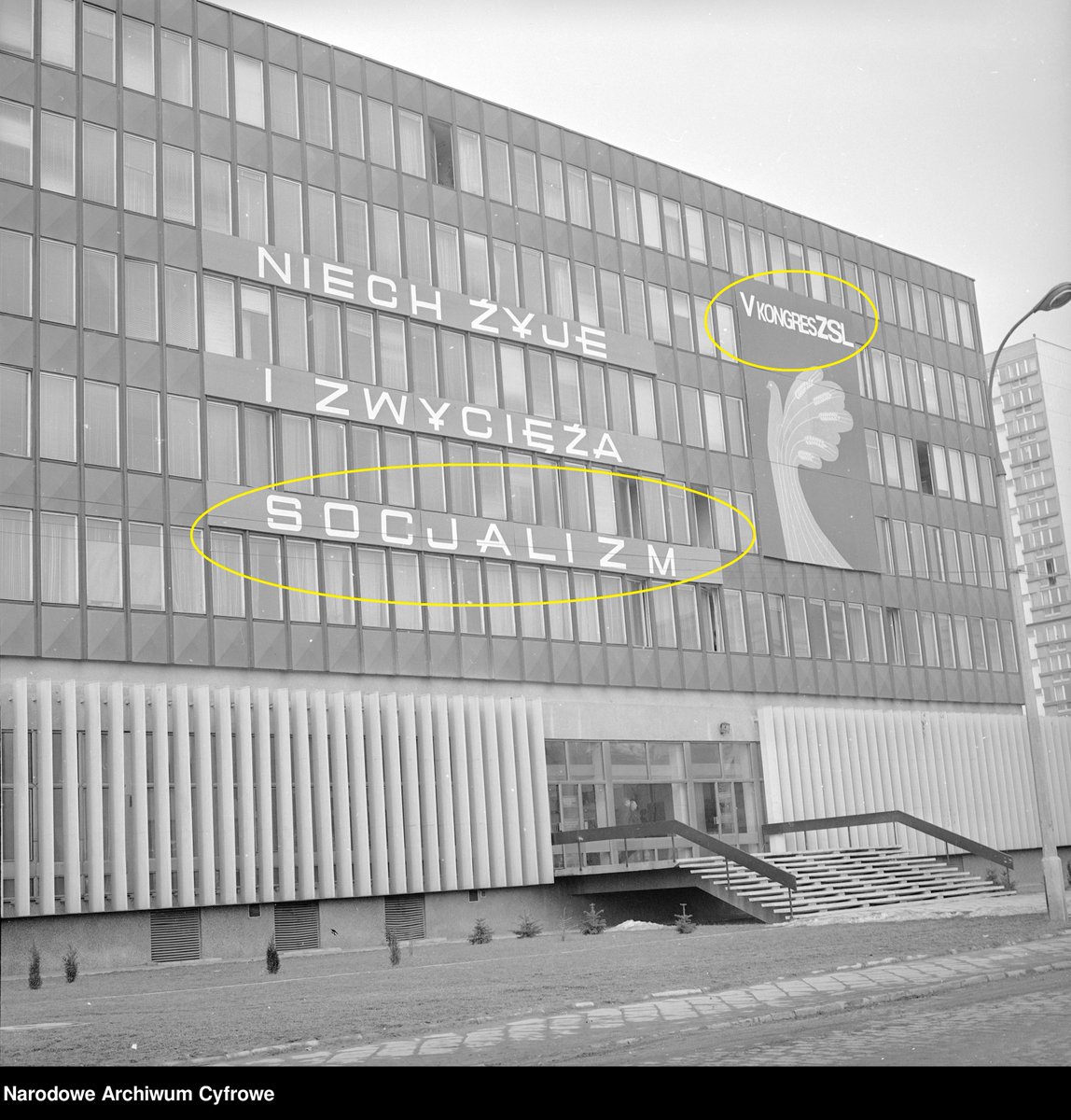 <a href="/OzdobaJacek/">Jacek Ozdoba</a> Ojciec Zgorzelskiego - PZPR/ORMO
Matka Pasławskiej - TW TERESA
Ojciec Pasławskiej - ORMO
Ojciec Motyki - sekretarz PZPR
Ojciec Piechocińskiego - TW PIASECKI
Ojciec Karapyty - TW TECHNIK
Matka Karapyty - Wiera - córka Nikity
Gmitruk - TW XX-24
"Ludowcy" - sekcja wiejska PPR/PZPR..