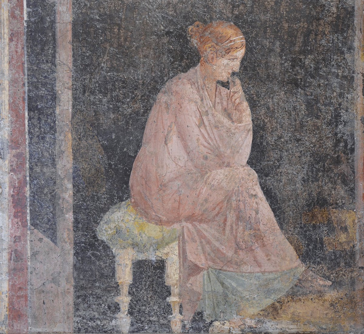 carolemadge's tweet photo. Roman frescoes depicting women.

#InternationalWomensDay ♀️ https://t.co/HSpCR16YNB