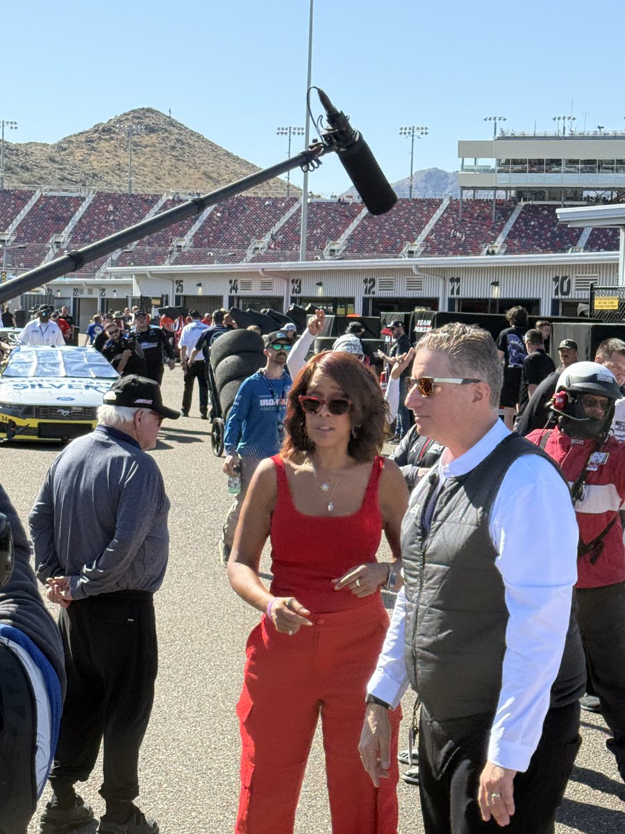 Gayle King is here doing a piece on 23XI for CBS. She has done interviews with the team’s key personnel this weekend and got a pace car ride from Ben Kennedy. Should be some good publicity for NASCAR.