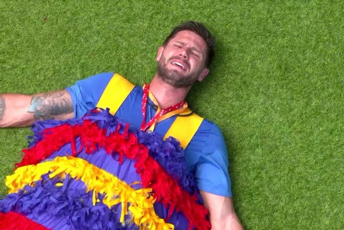 Larissa M. tweet media