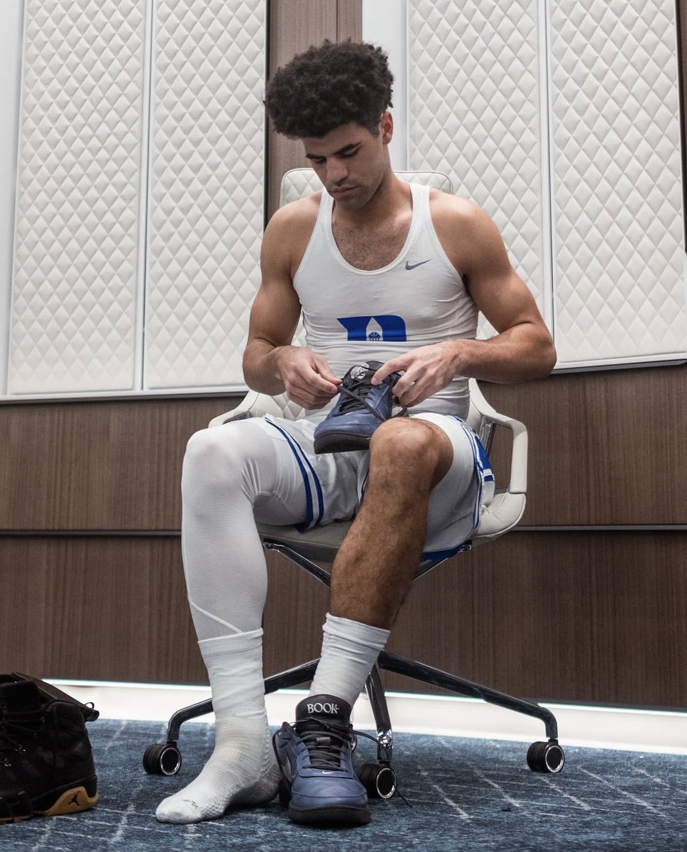 Darren Harris Believer🦈 tweet media