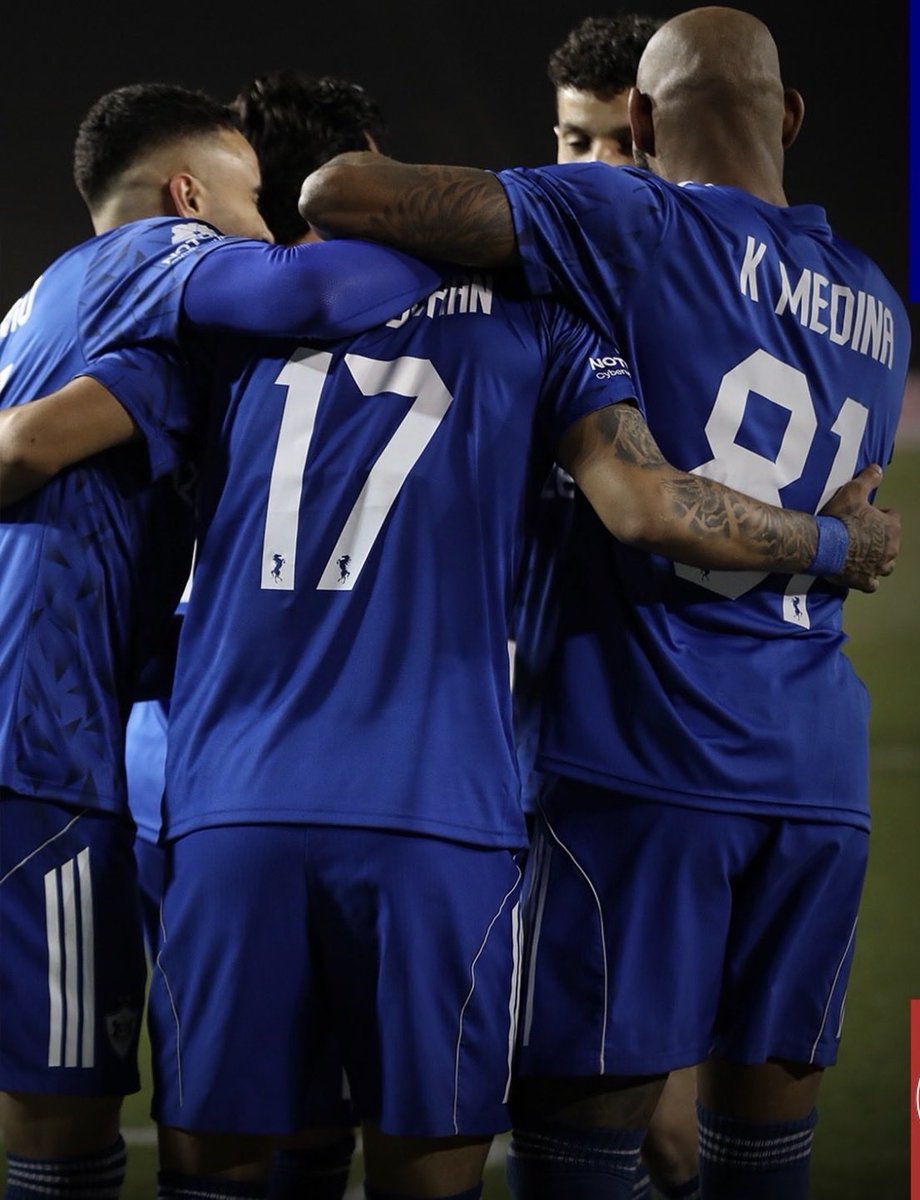 🇦🇿Qarabağ 6 - 0 Araz 🔴
⚽️: J. Montiel 15’ (p)
⚽️: L. Andrade 33’ 36’
⚽️: K. Duran 64’ (p) 89’
⚽️: M. Qurbanlı 83’

🇦🇿Azərbaycan çempionatı, 23-cü tur

İndi “Köhlən Atlar” “Sabah”ın 4 xal gerisində II pillədədir:
1. Sabah - 53 xal
2. Qarabağ - 49 xal 
5. Araz - 33 xal