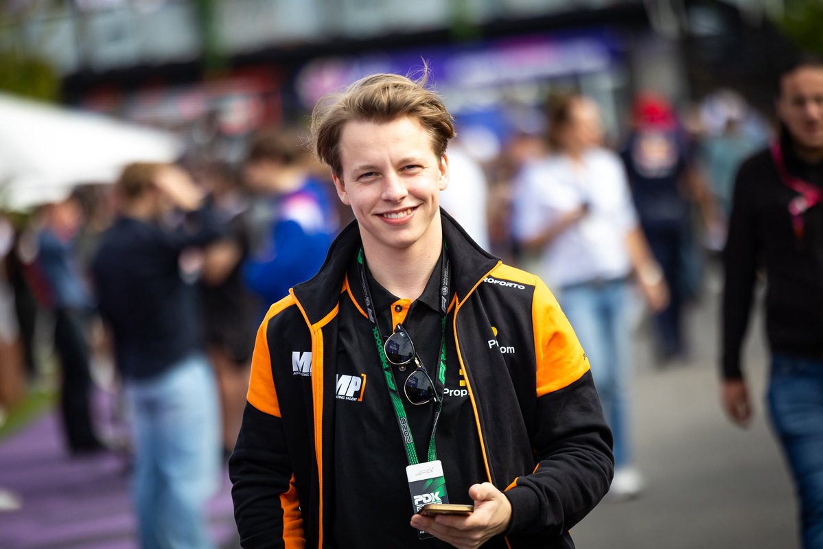 Oliver Goethe tweet media