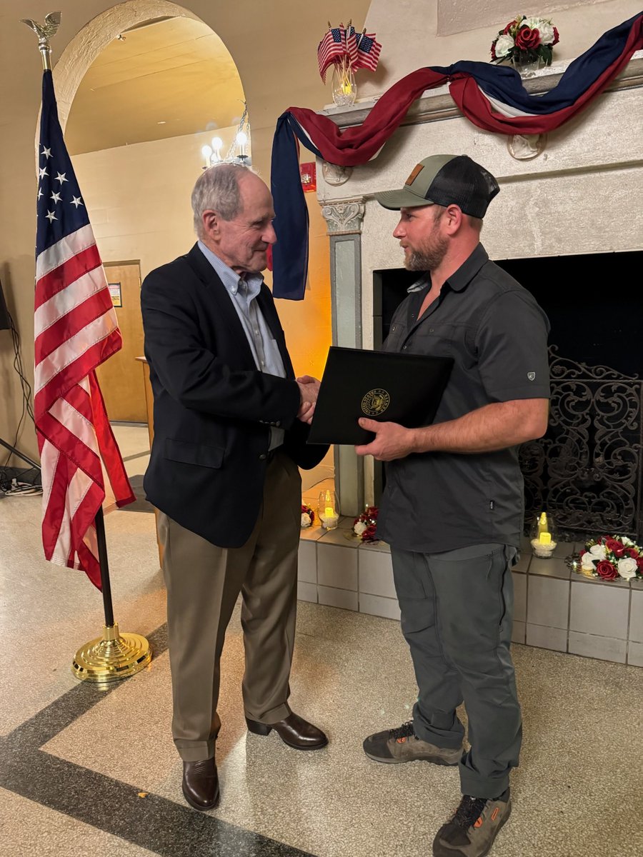 Jim Risch tweet media