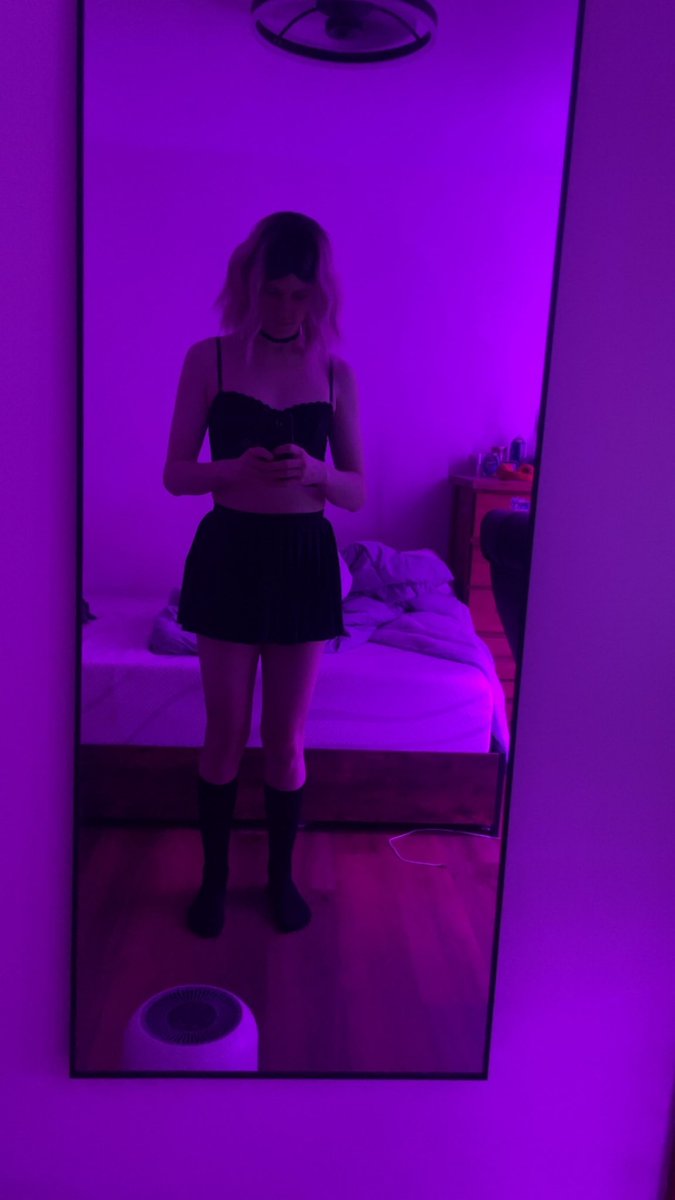 stablefemboy's tweet photo. #sissy #femboy craving hormones 👾 https://t.co/GyTjob0Sil