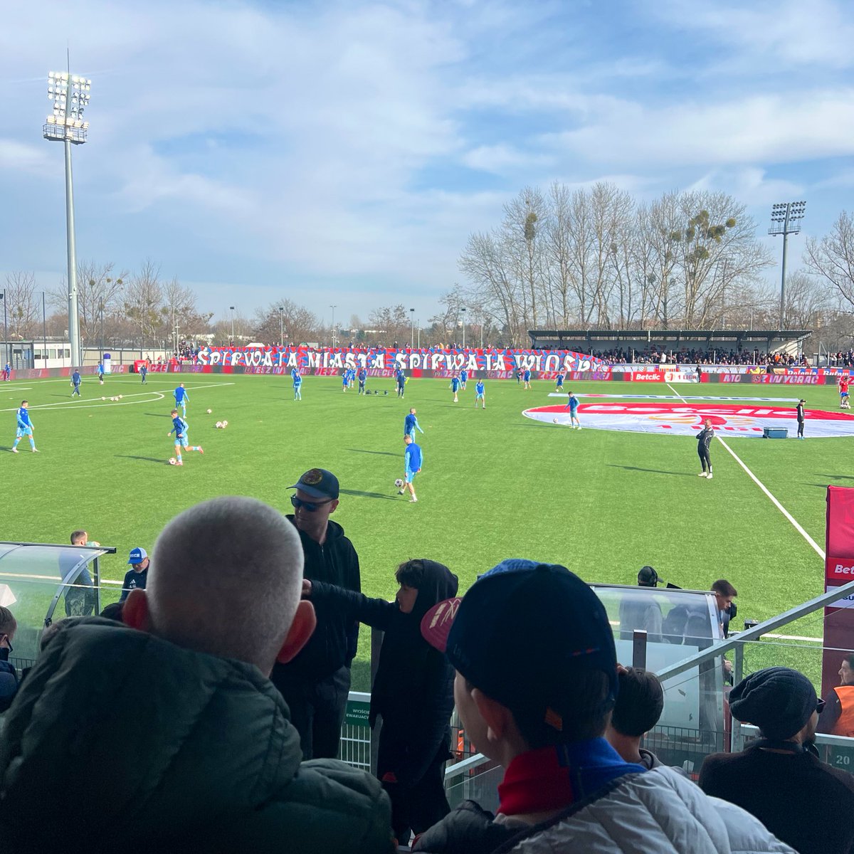 Let the matchday begin 🔥 Tifo getting ready from Polonia Bytom fans. Looks like Ruch Chorzów fans won’t be present as an organised group at this match, though. Something I’ve got used to in Polish football..unfortunately.